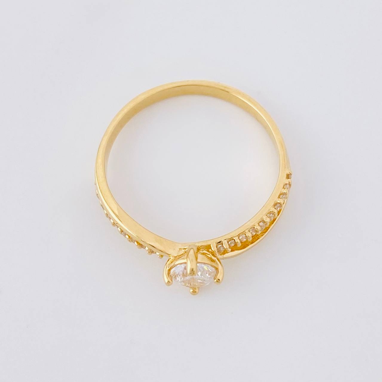 Anillo Solitario Entrelezado 2.35g / T7 1/4 Oro Amarillo 18K