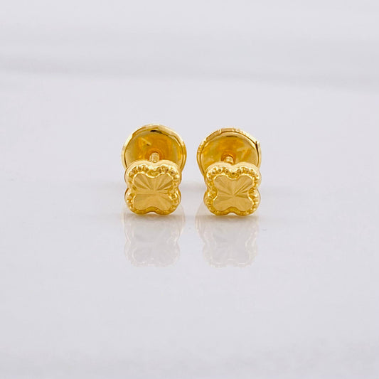 Topos Trébol Diamantado 0.45g / 4.1mm Oro Amarillo 18K