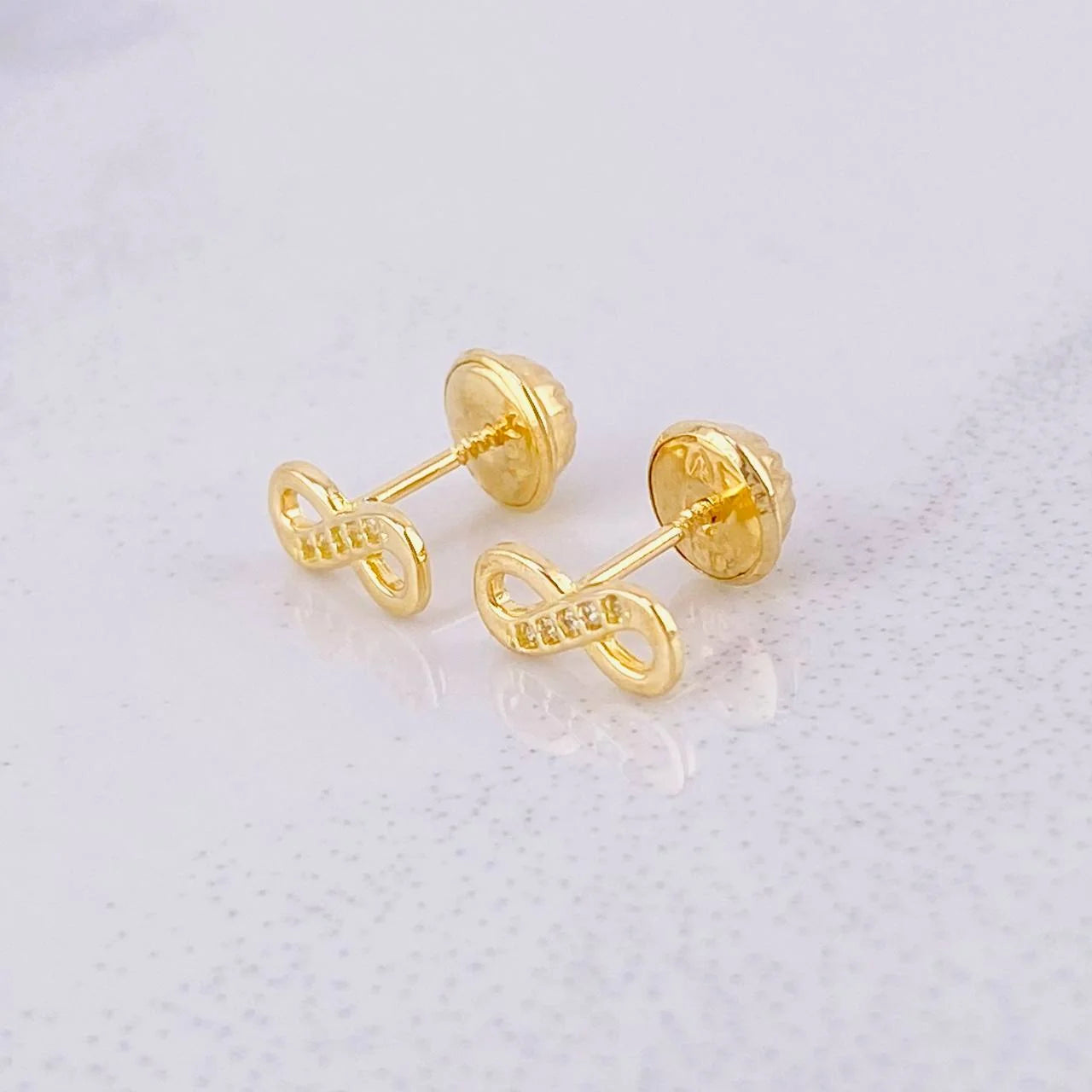 Topos Infinito 0.75g / 3.7mm Oro Amarillo 18K