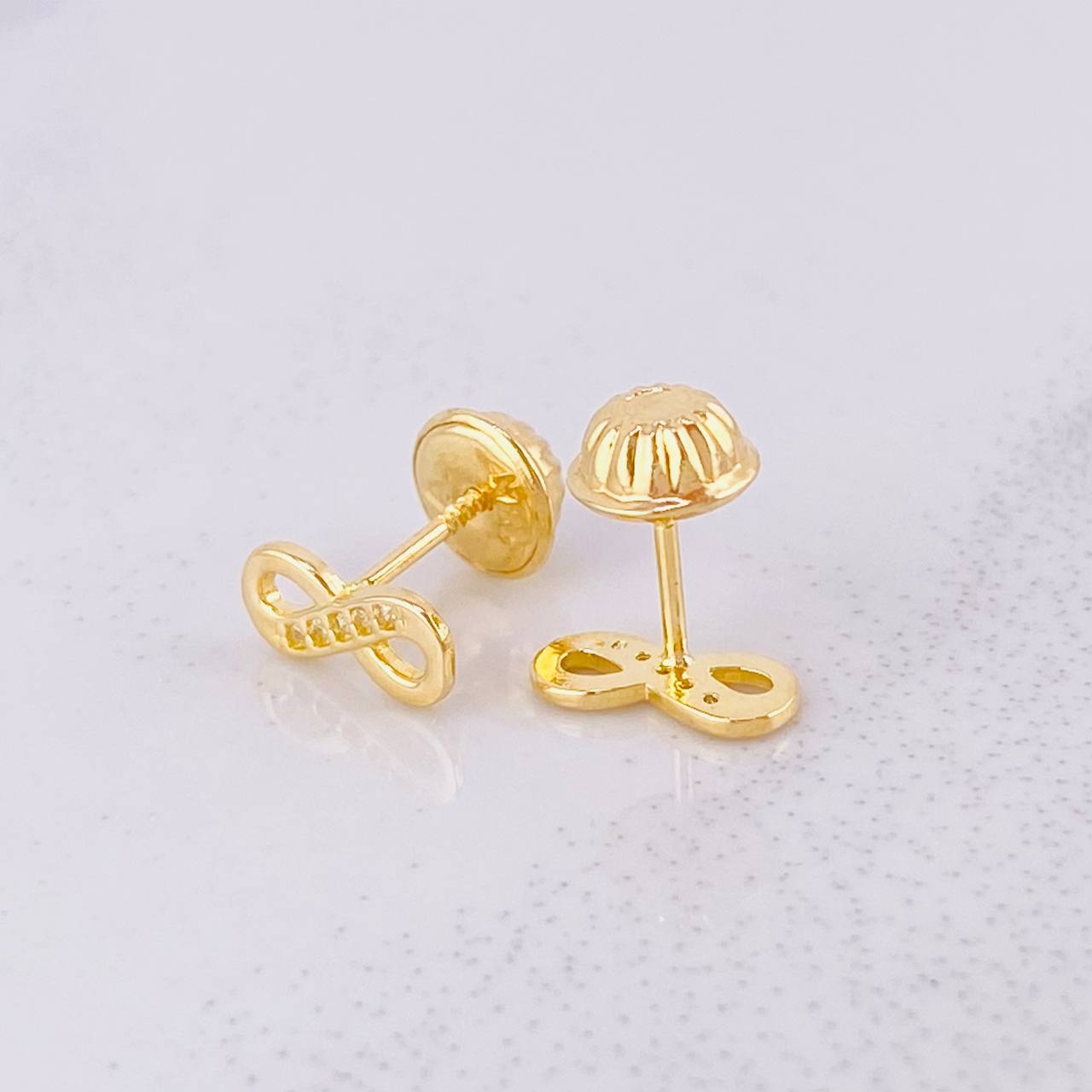 Topos Infinito 0.7g / 3.7mm Oro Amarillo 18K