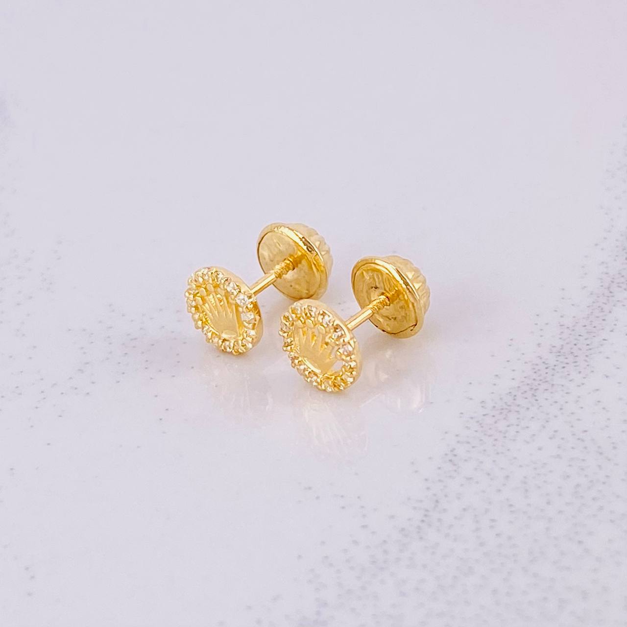 Topos Circulo Corona 0.75g / 5.8mm Oro Amarillo 18K
