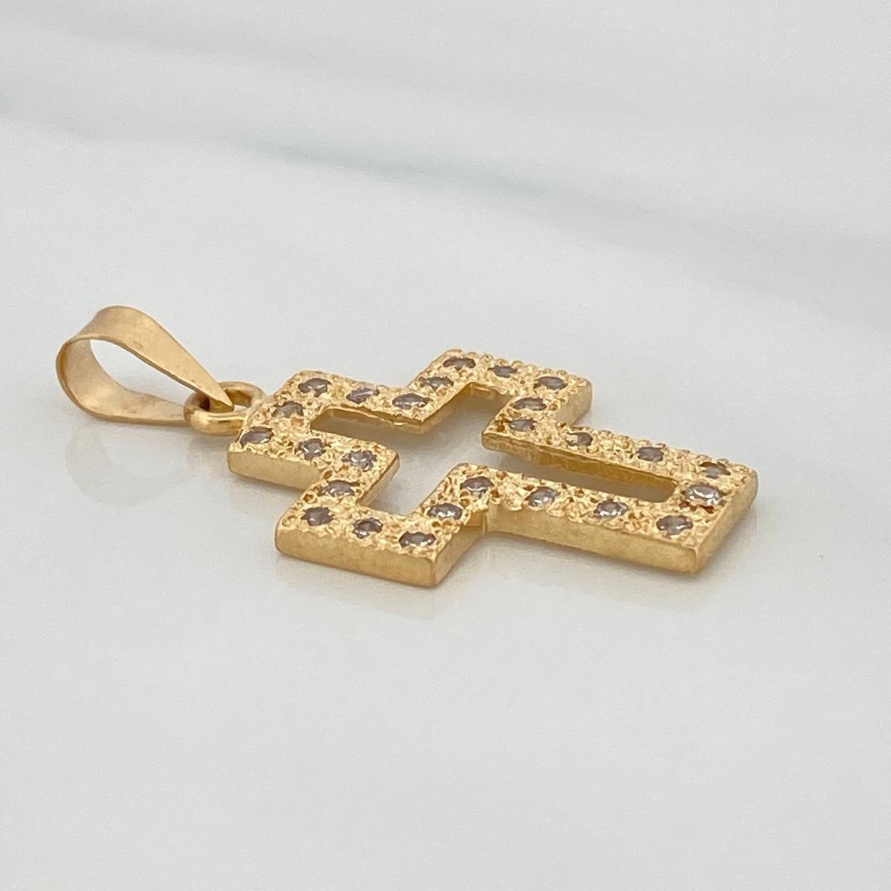 Dije Cruz Silueta 2 g / 3 cm Oro Amarillo 18K