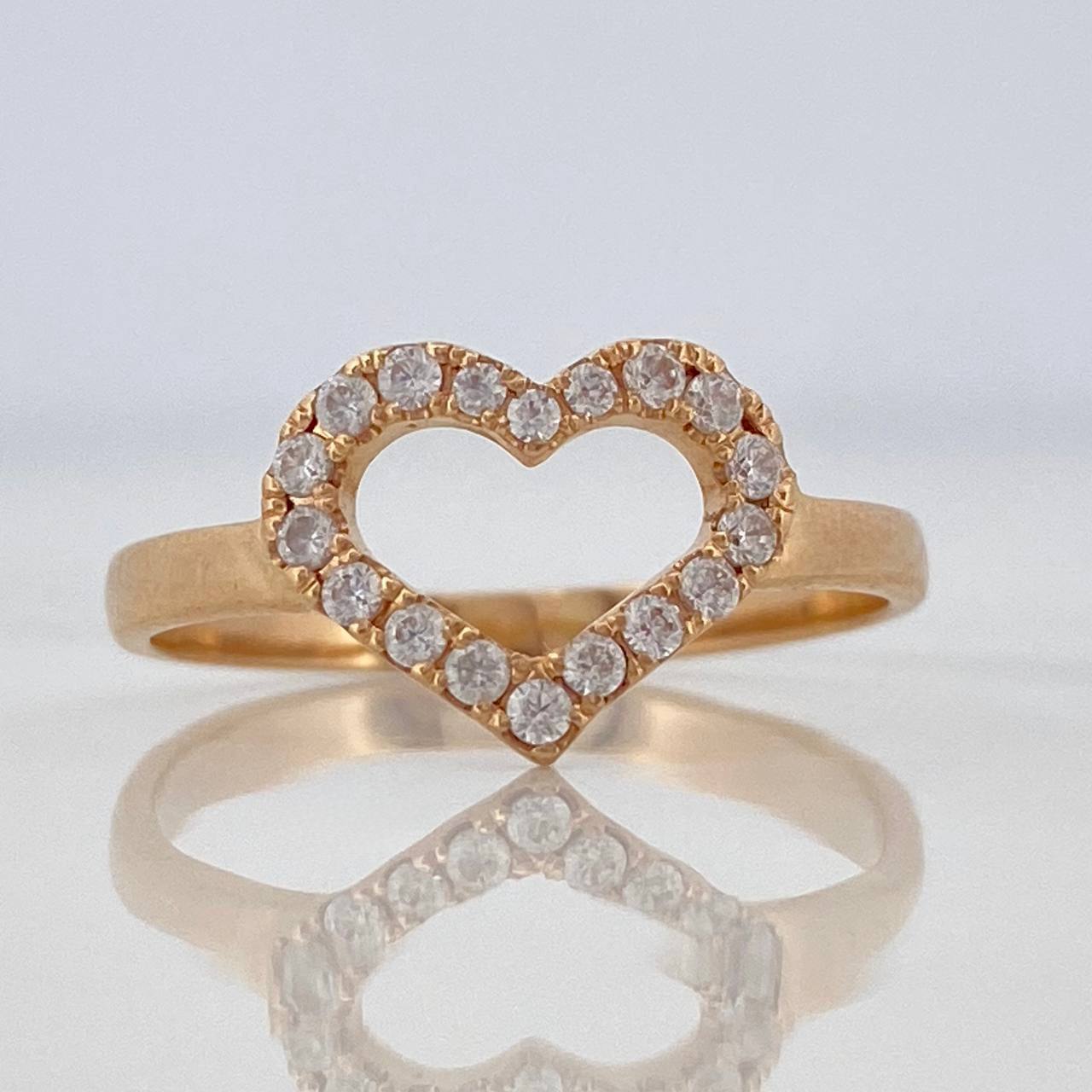 Anillo Silueta Corazon 2.45 g / T8 Oro Amarillo 18K
