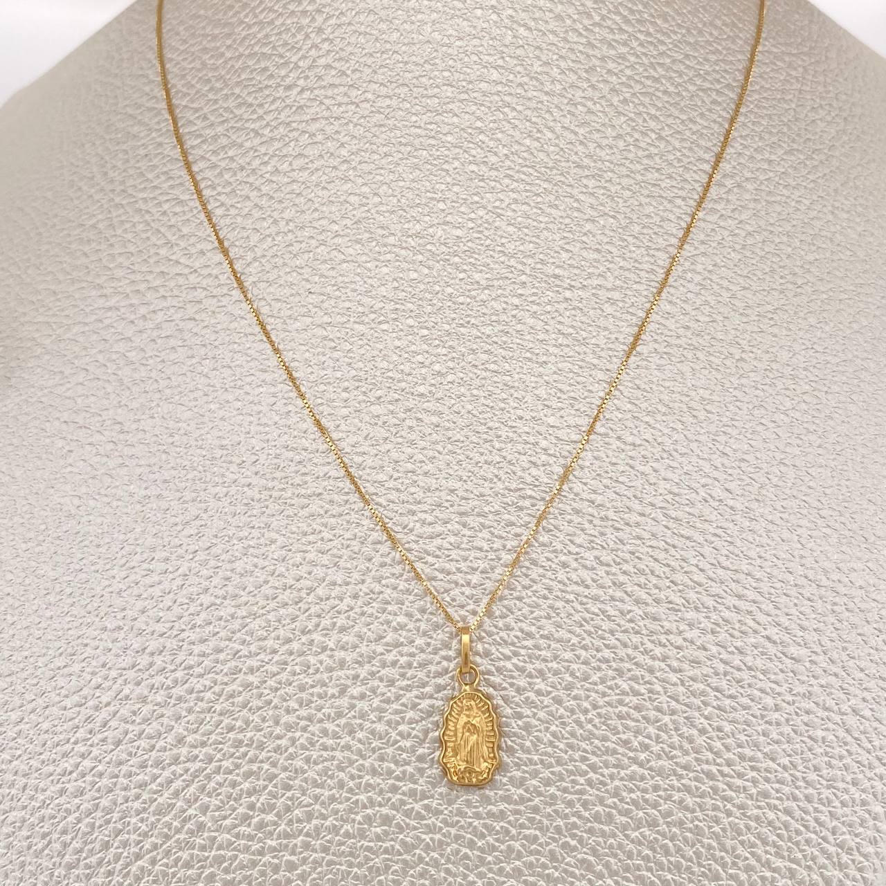 Set Cadena y Dije Veneciana + Virgen Guadalupe 1.4gr / 40.2cm / Oro Amarillo 18K (Oferta) %
