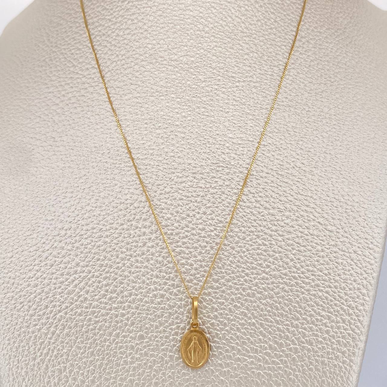 Set Cadena y Dije Veneciana + Virgen Milagrosa 2gr / 40.2cm / Oro Amarillo 18K (Oferta) %
