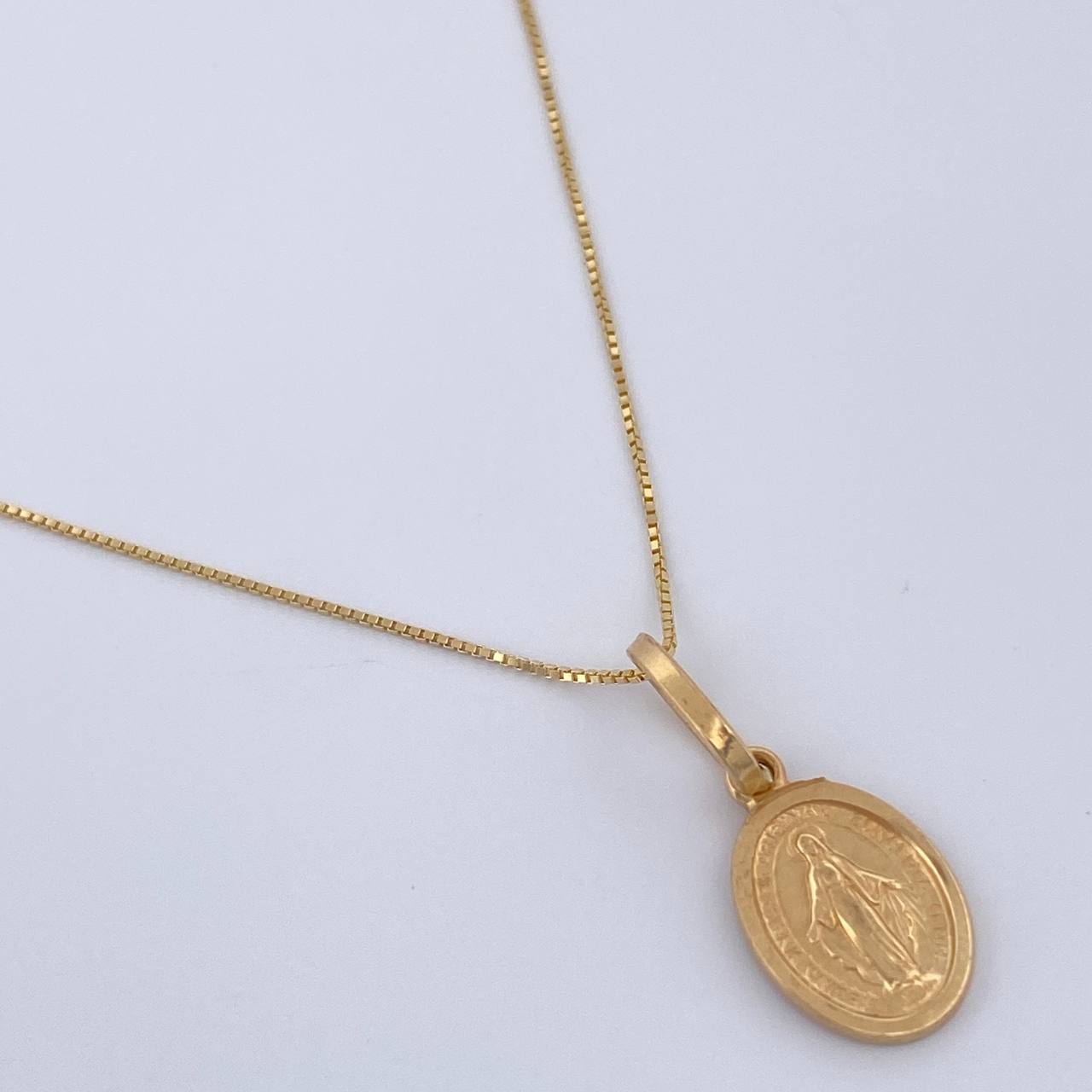 Set Cadena y Dije Veneciana + Virgen Milagrosa 2gr / 40.2cm / Oro Amarillo 18K (Oferta) %