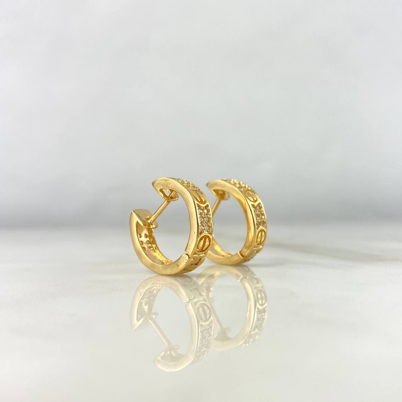 Candongas Tornillos 4.2g / 1.6cm Oro Amarillo 18K