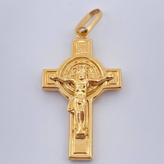 Dije Cruz Cristo 1.9gr / 3.07cm / Oro Amarillo 18K $