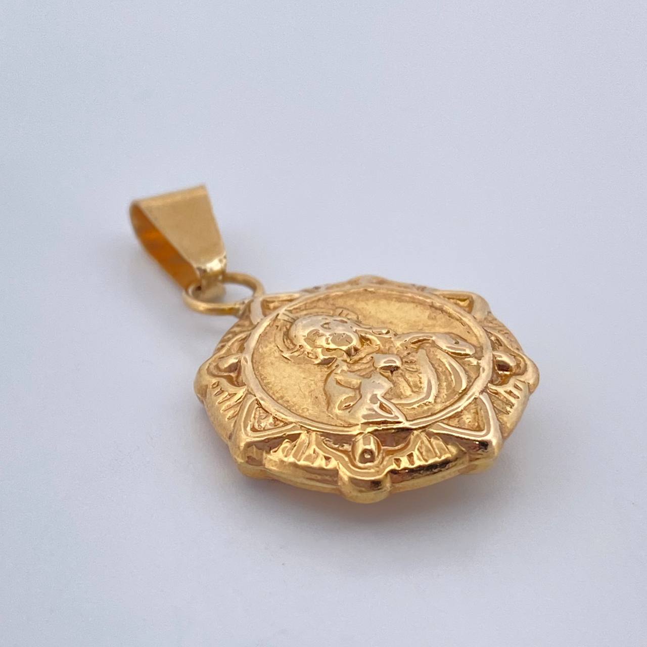 Dije Sagrado Corazon 1.55gr / 2.8cm / Oro Amarillo 18K $