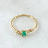 Anillo Recuadro Bifurcado Esmeralda 18pts - Diamantes 6pts 1.35gr / T7 1/4 / Oro 18K