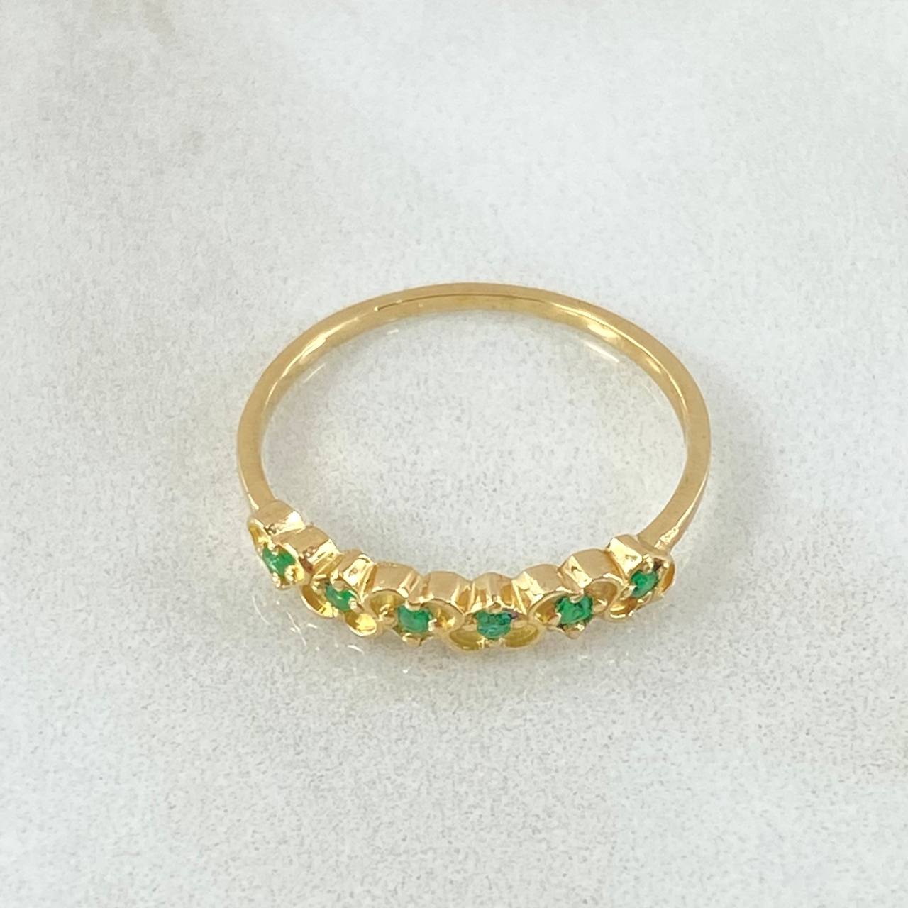 Anillo Corazones Intercalados Esmeraldas 15pts 1.55gr / T6 1/4 / Oro 18K