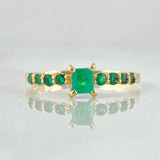 Anillo Solitario Cuencas Fijas Esmeraldas 1 Qts 1.75gr / T7 1/4 / Oro 18K