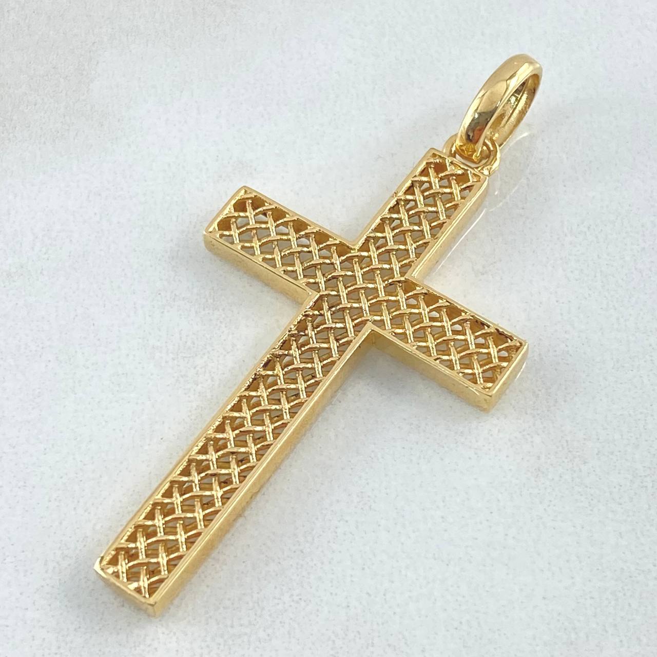 Dije Crúz Malla 4.9gr / 5cm / Oro 18K ©