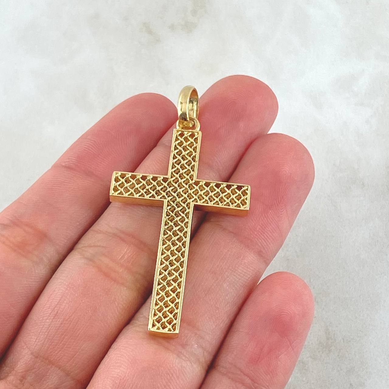 Dije Crúz Malla 4.9gr / 5cm / Oro 18K ©
