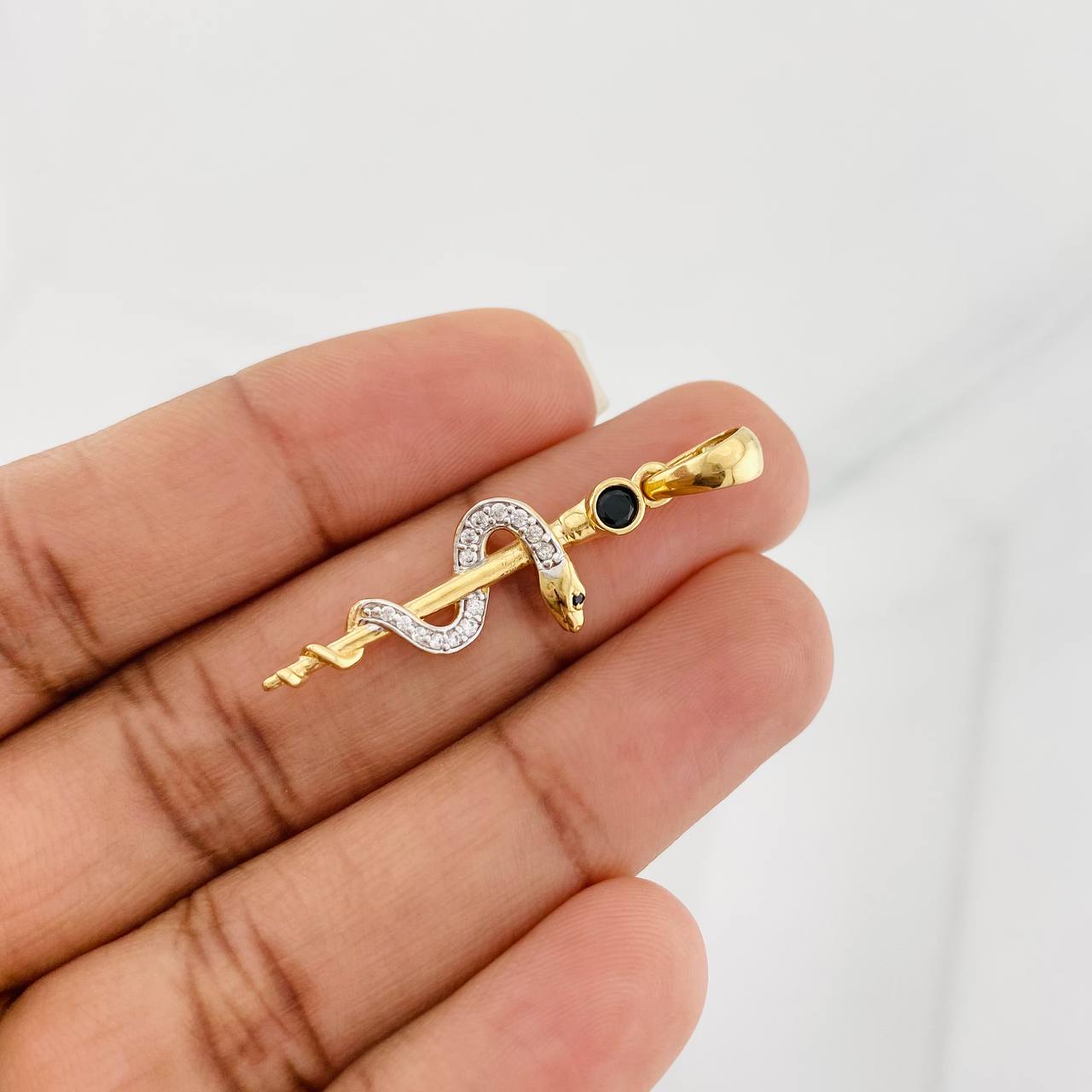 Dije Serpiente 2.4g / 3.8cm Dos Oros Amarillo Blanco 18K