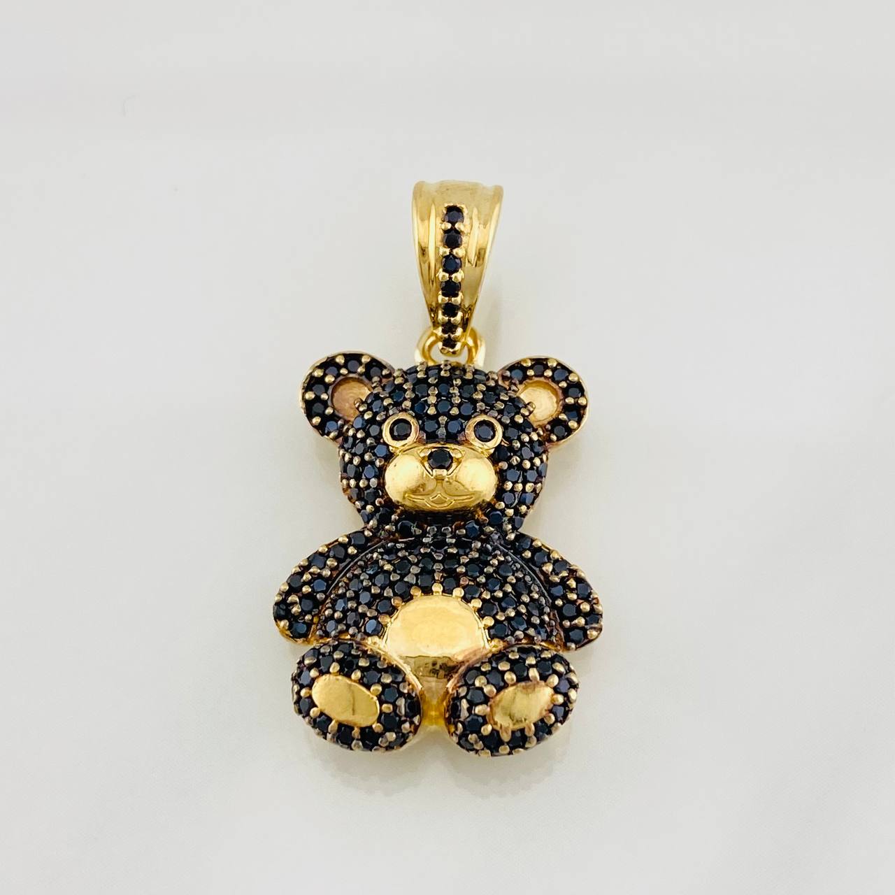 Dije Oso 4.8g / 3cm Dos Oros Negro Amarillo 18K