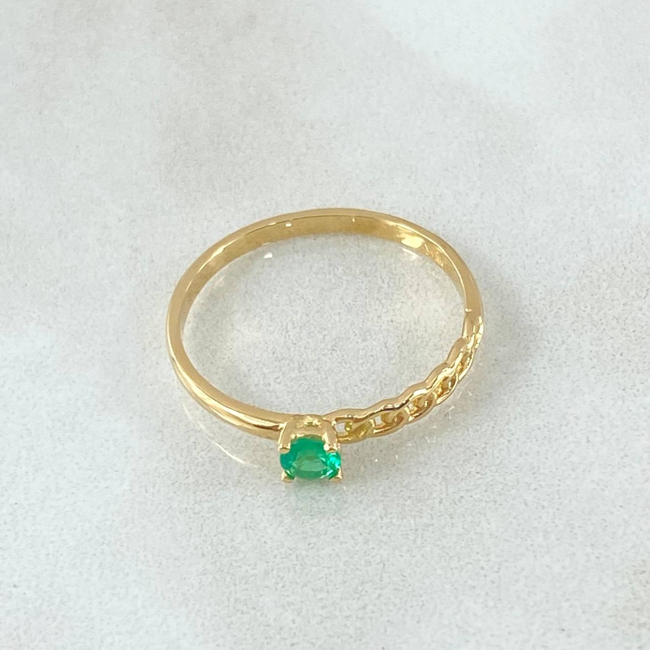 Anillo Aro Seguido Parcial Esmeralda 18pts 1.45gr / T6 3/4 / Oro 18K