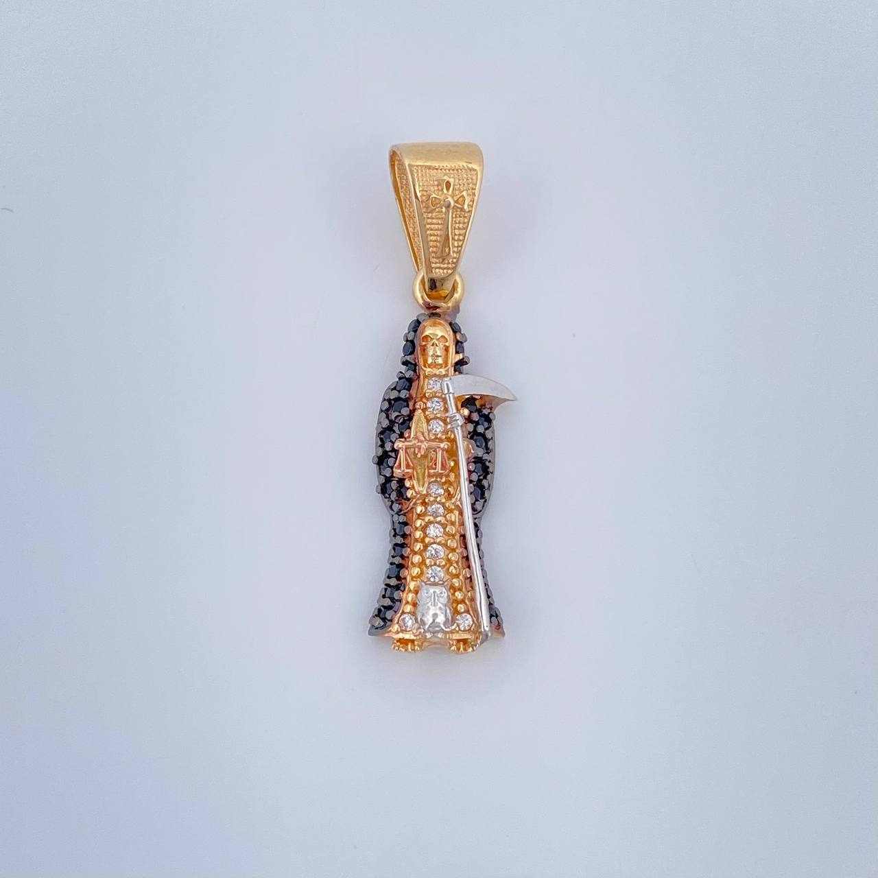 Dije Santa Muerte 2.6gr / 3cm / Tres Oros 18K %