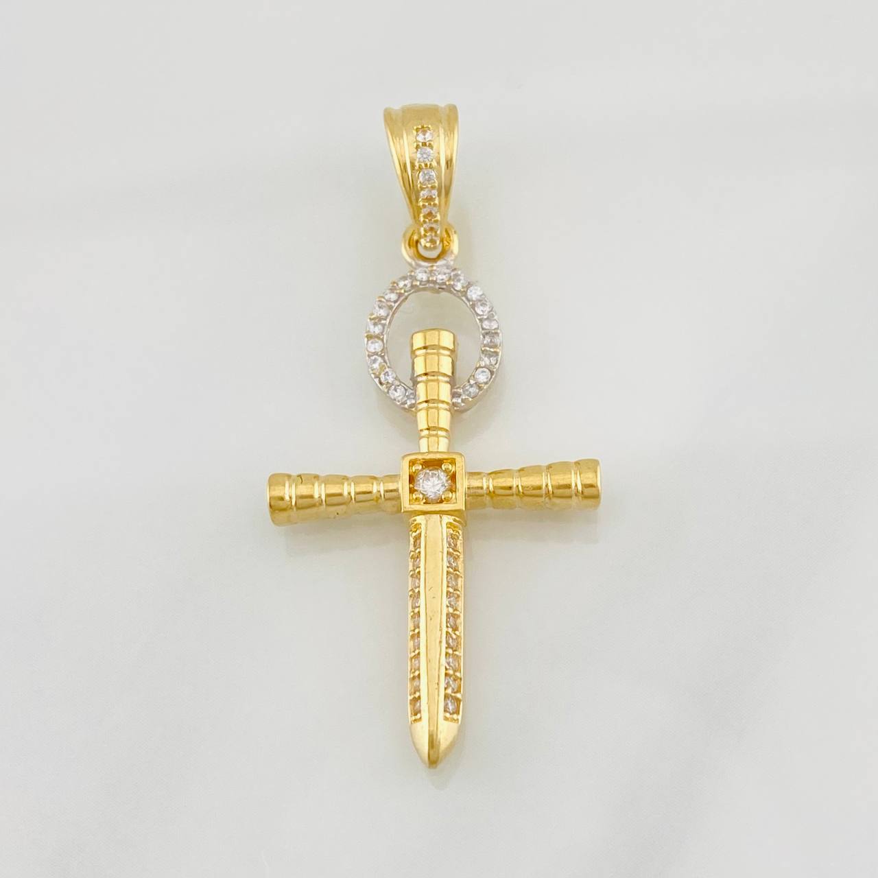 Dije Cruz 3.85g / 4cm Dos Oros Amarillo Blanco 18K