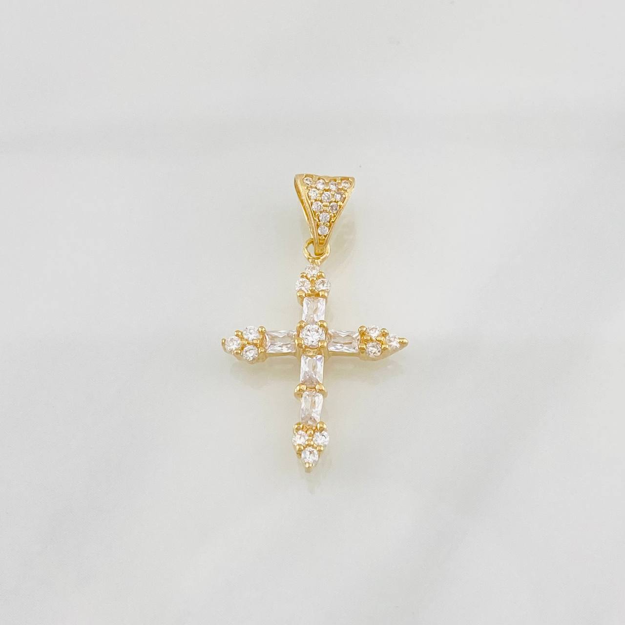Dije Cruz 1.8g / 2.8cm Oro Amarillo 18K