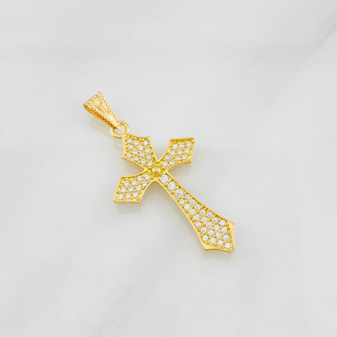 Dije Cruz 2.05g / 3.8cm Oro Amarillo 18K