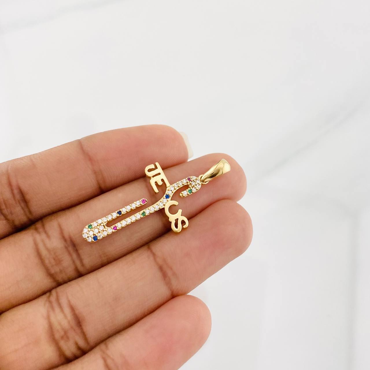 Dije Cruz Jesus 2.5g / 3.8cm Oro Amarillo 18K