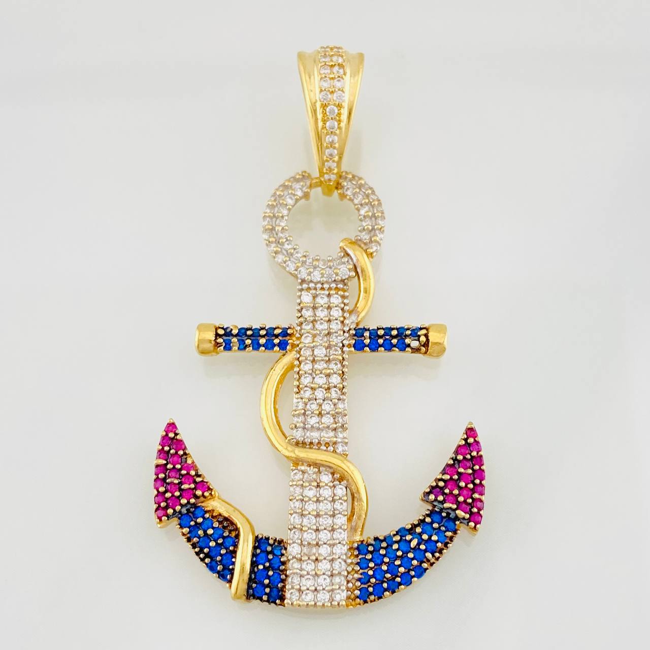 Dije Ancla 6.5g / 5cm Tres Oros 18K