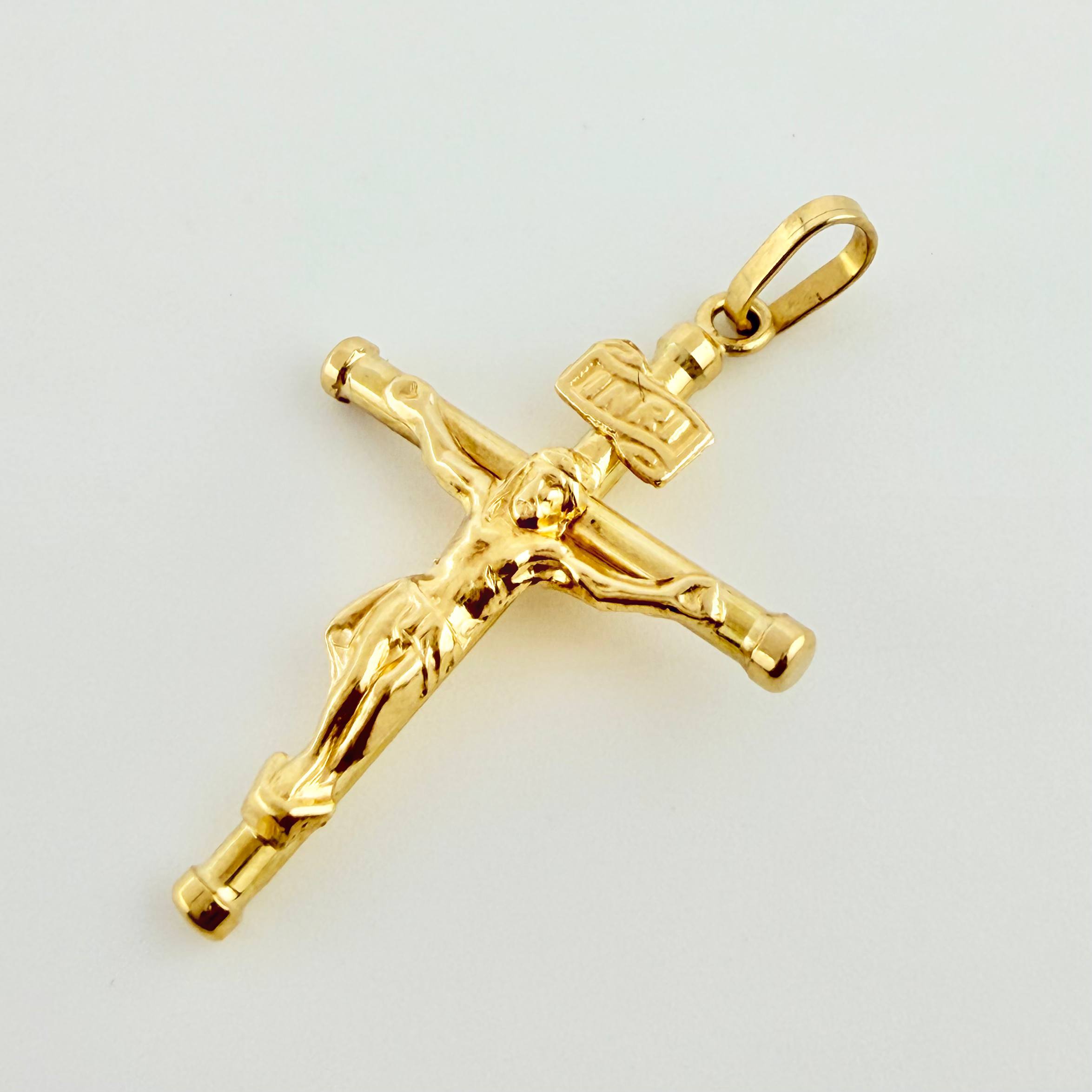 Dije Cristo Cruz 1.25gr / 3.3cm / Oro Amarillo 18K ©