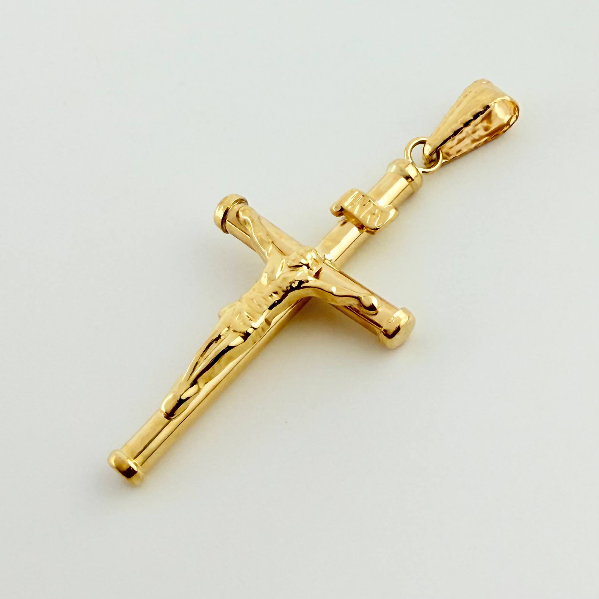 Dije Cristo Cruz 1.35gr / 4cm / Oro Amarillo 18K