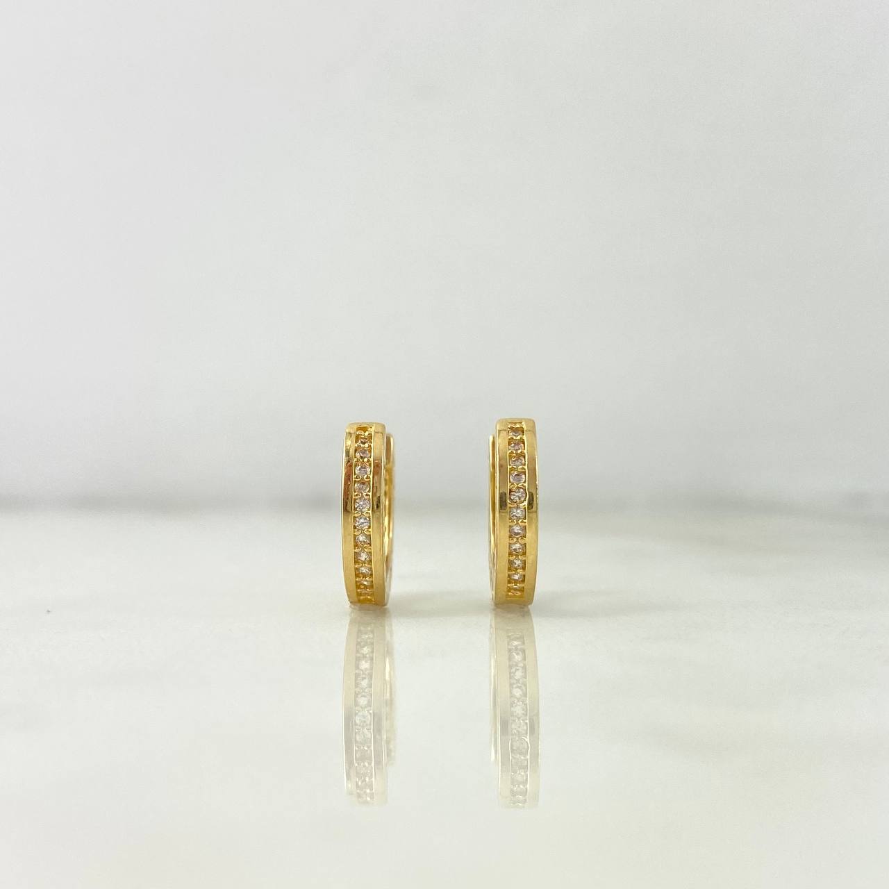 Candongas Rusticas 3.8gr / 1.3cm / Carril Unico Circones Blancos Oro Amarillo