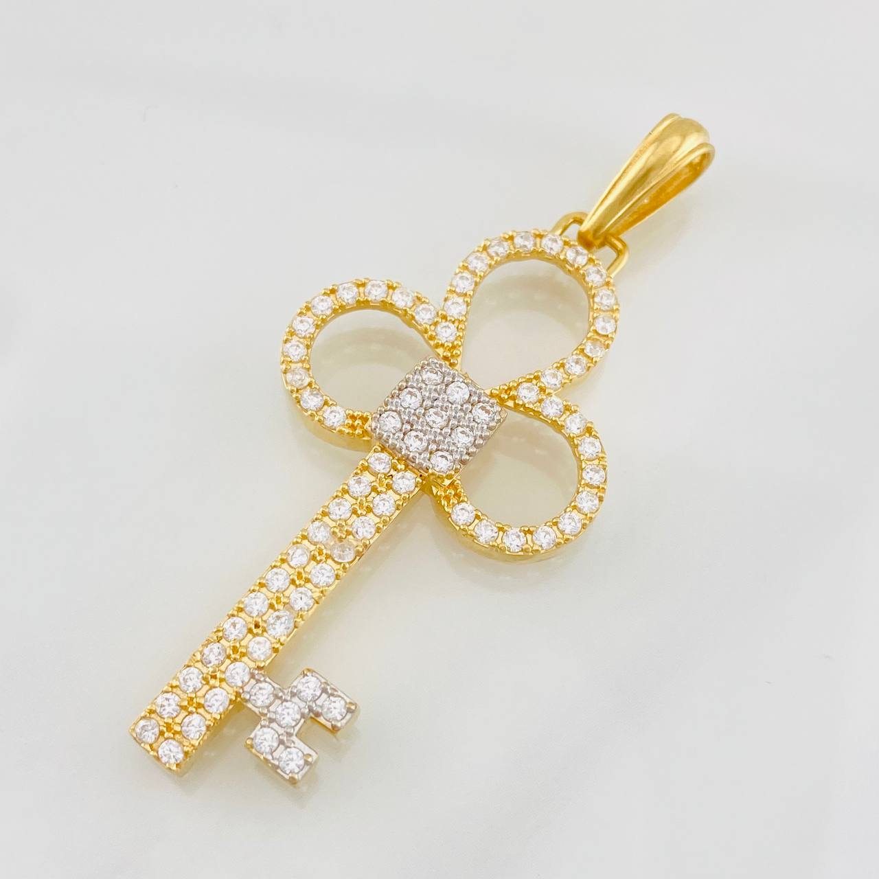 Dije Llave 6g / 5.5cm Dos Oros Amarillo Blanco 18K