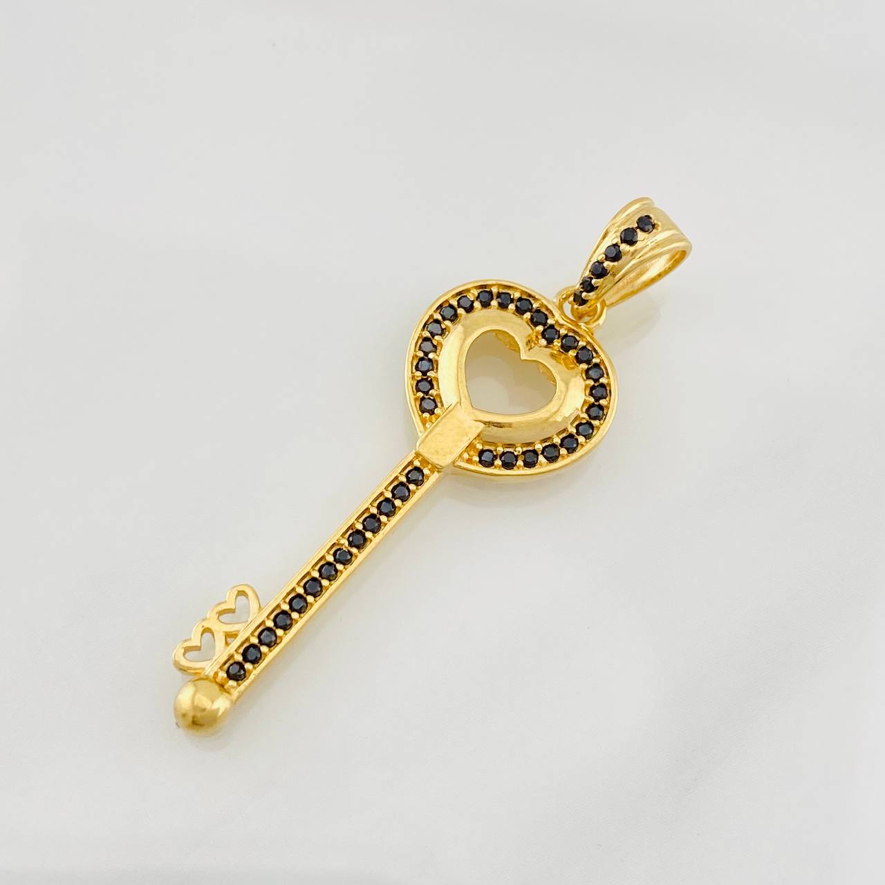 Dije Llave 2.4g / 4cm Oro Amarillo 18K