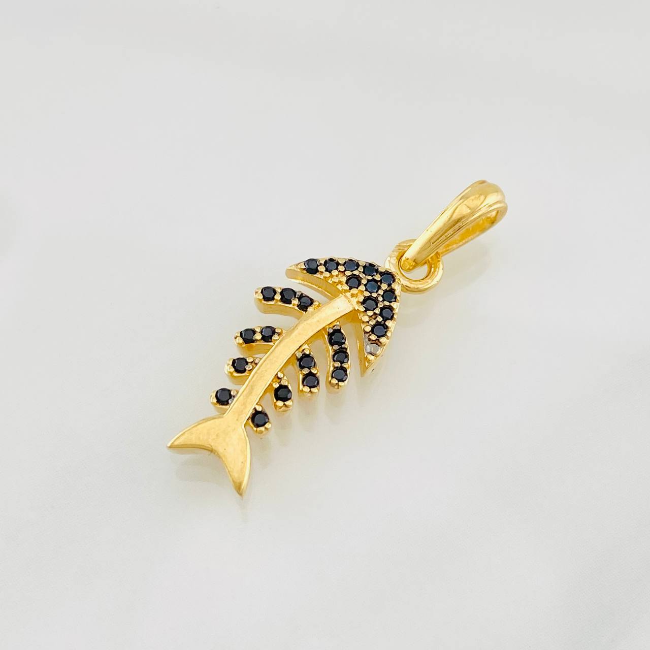 Dije Pez Espinas 1.85g / 2.3cm Oro Amarillo 18K