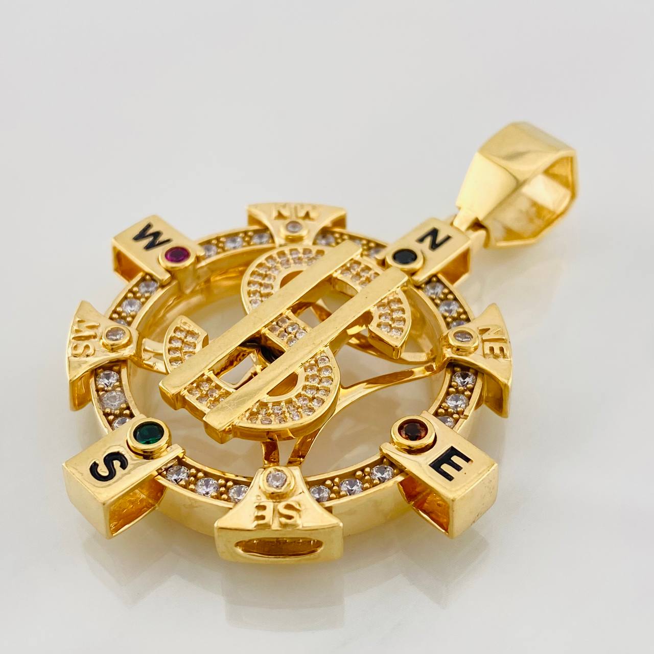 Dije Brujula 32.05g / 6cm Oro Amarillo 18K