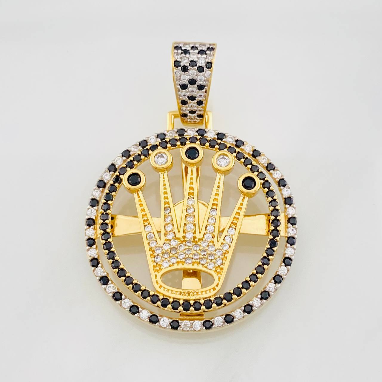 Dije Corona 12.15g / 4cm Oro Amarillo 18K
