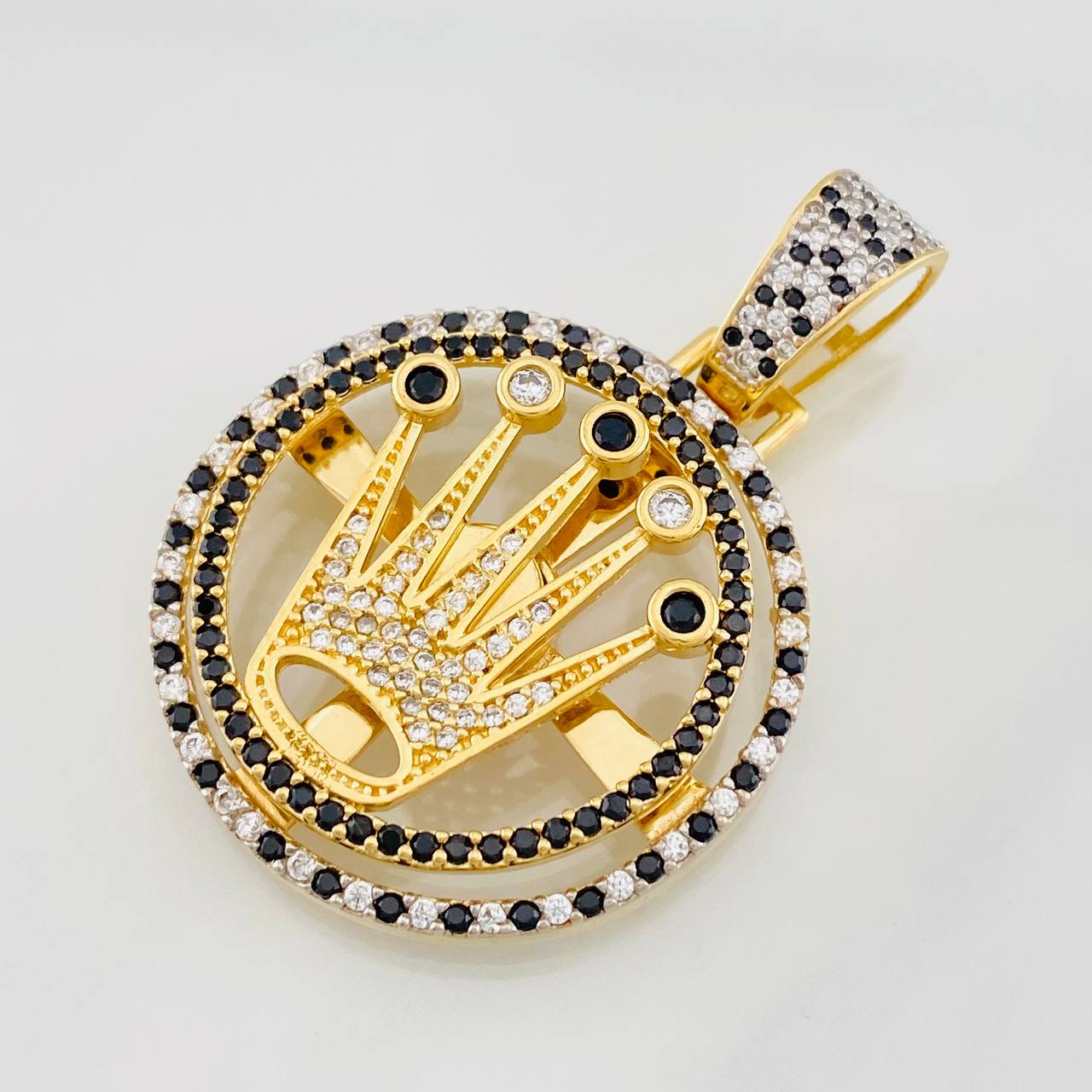 Dije Corona 12.15g / 4cm Oro Amarillo 18K