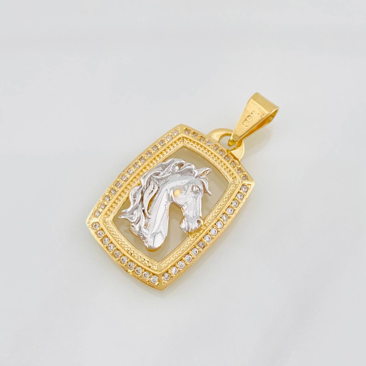 Dije Cuadro Caballo 3.85g / 3cm Dos Oros Amarillo Blanco 18K