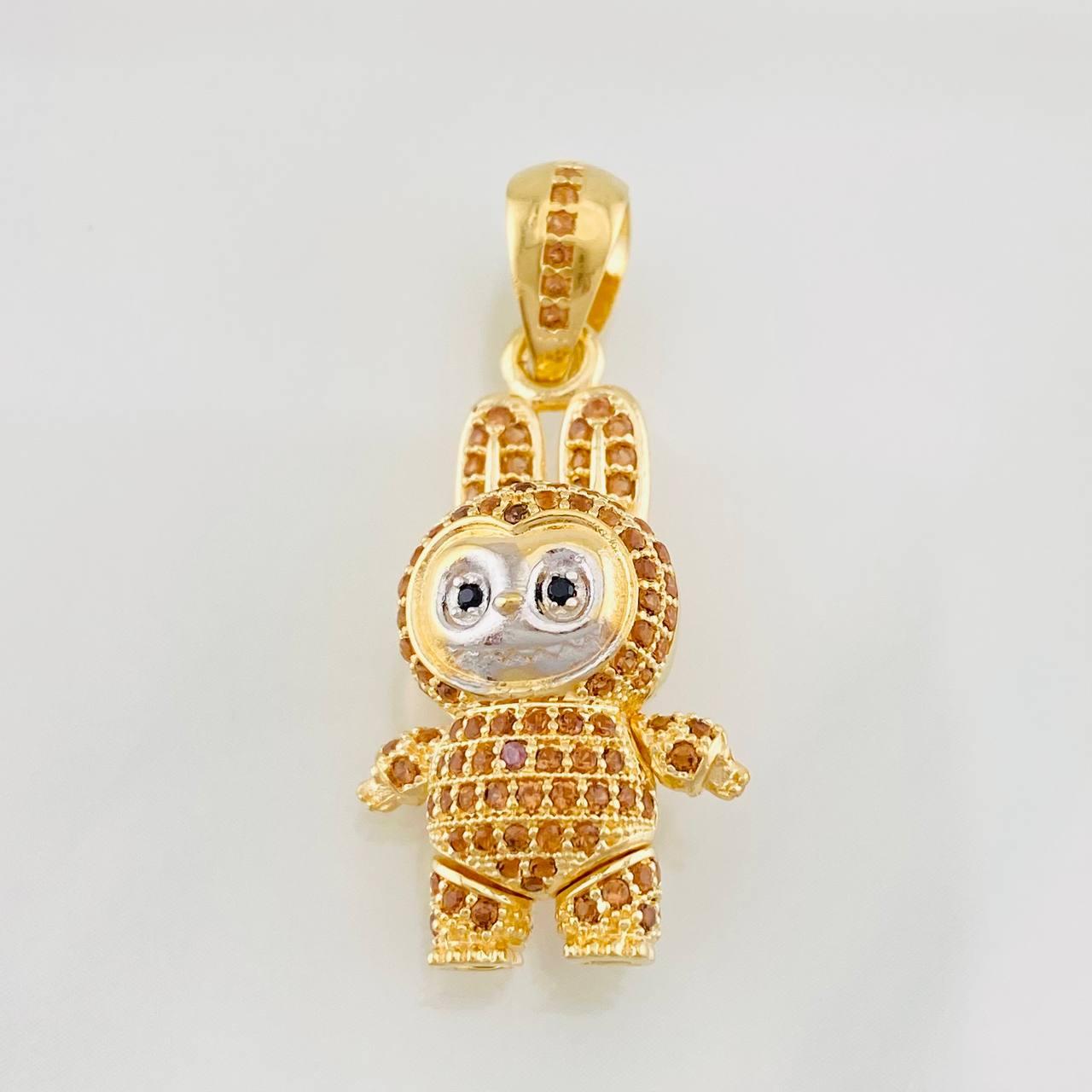 Dije Conejo Sonriente 6.3g / 3.5cm Dos Oros Amarillo Blanco 18K