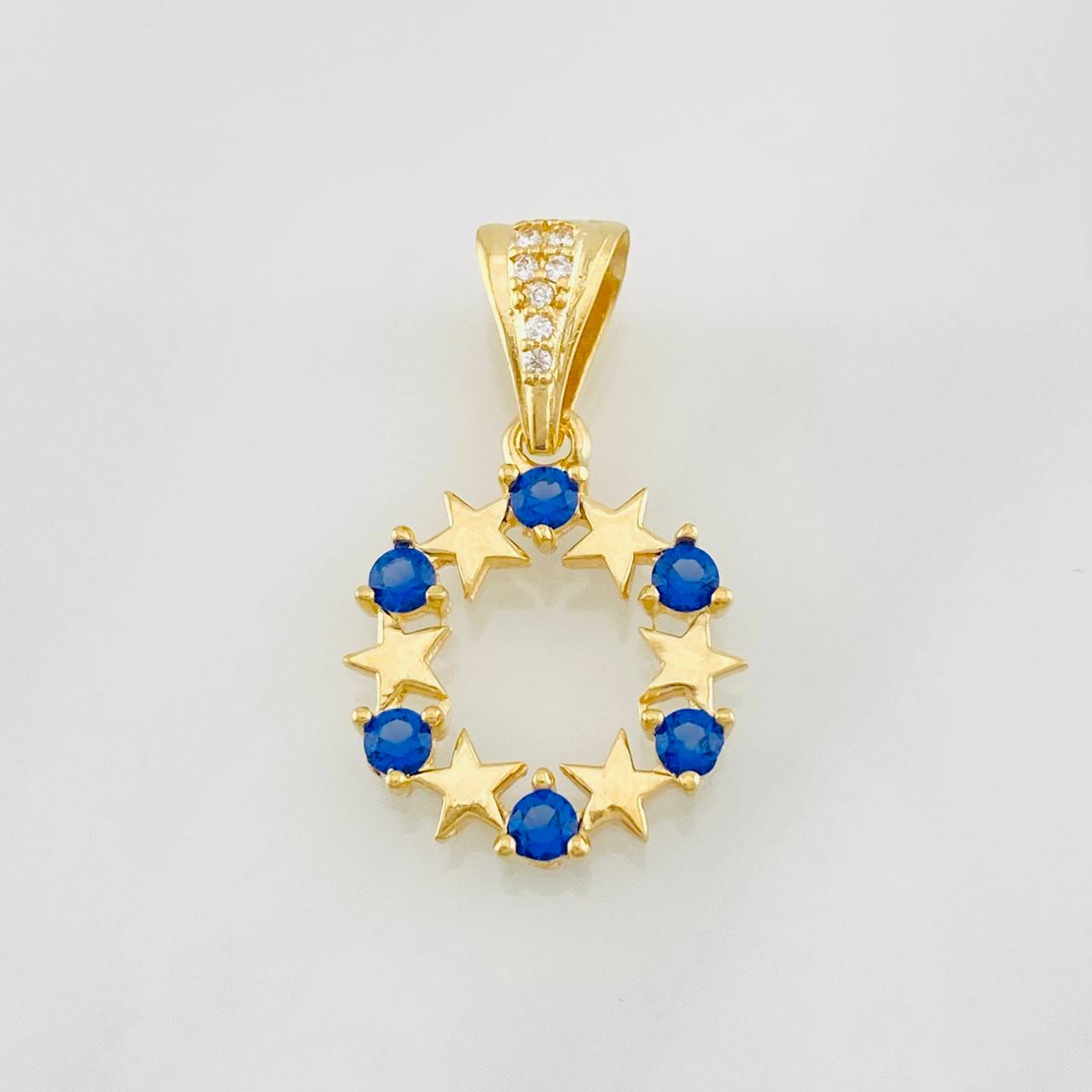 Dije Estrellas 1.85g / 2.5cm Oro Amarillo 18K
