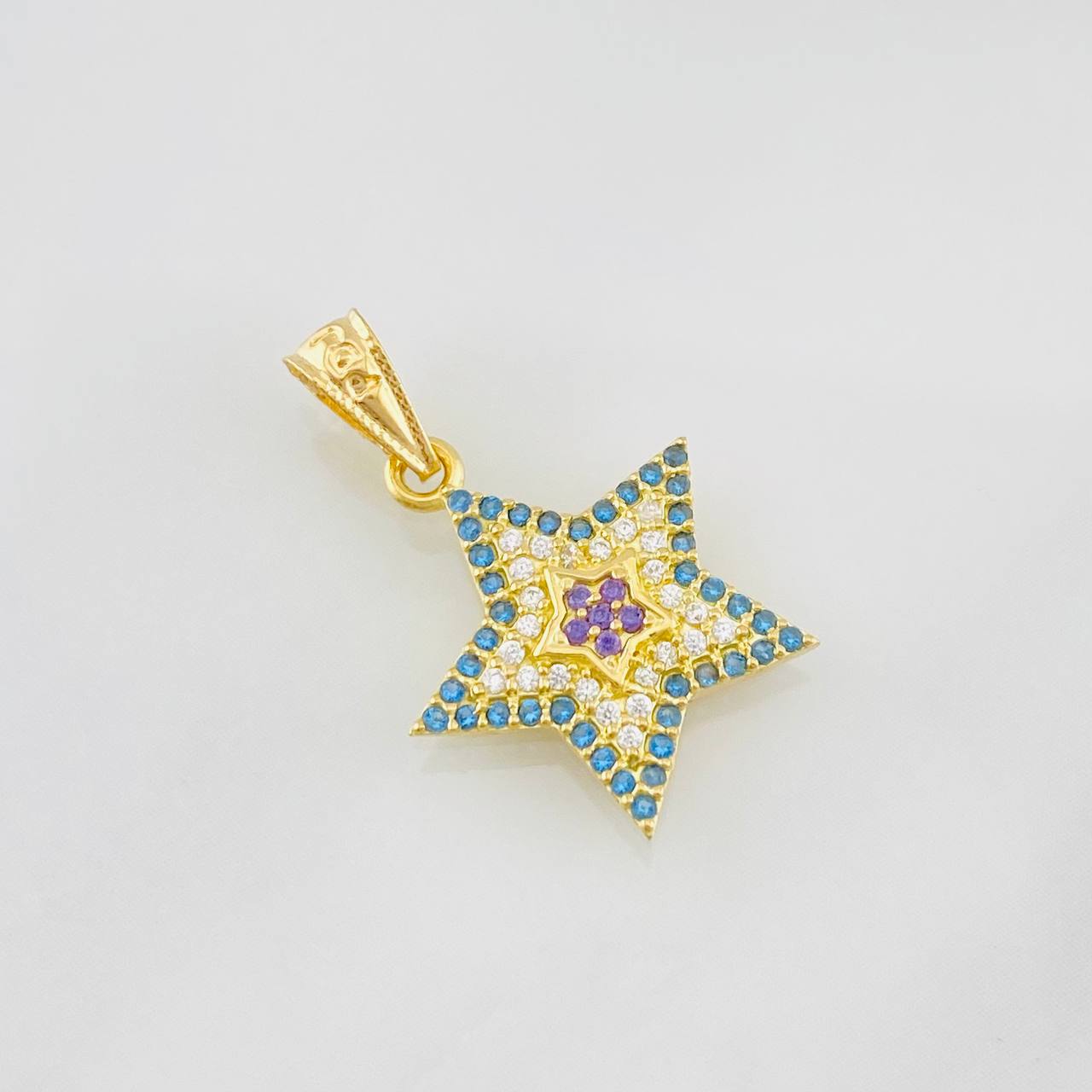 Dije Estrellas 1.25g / 2cm Oro Amarillo 18K