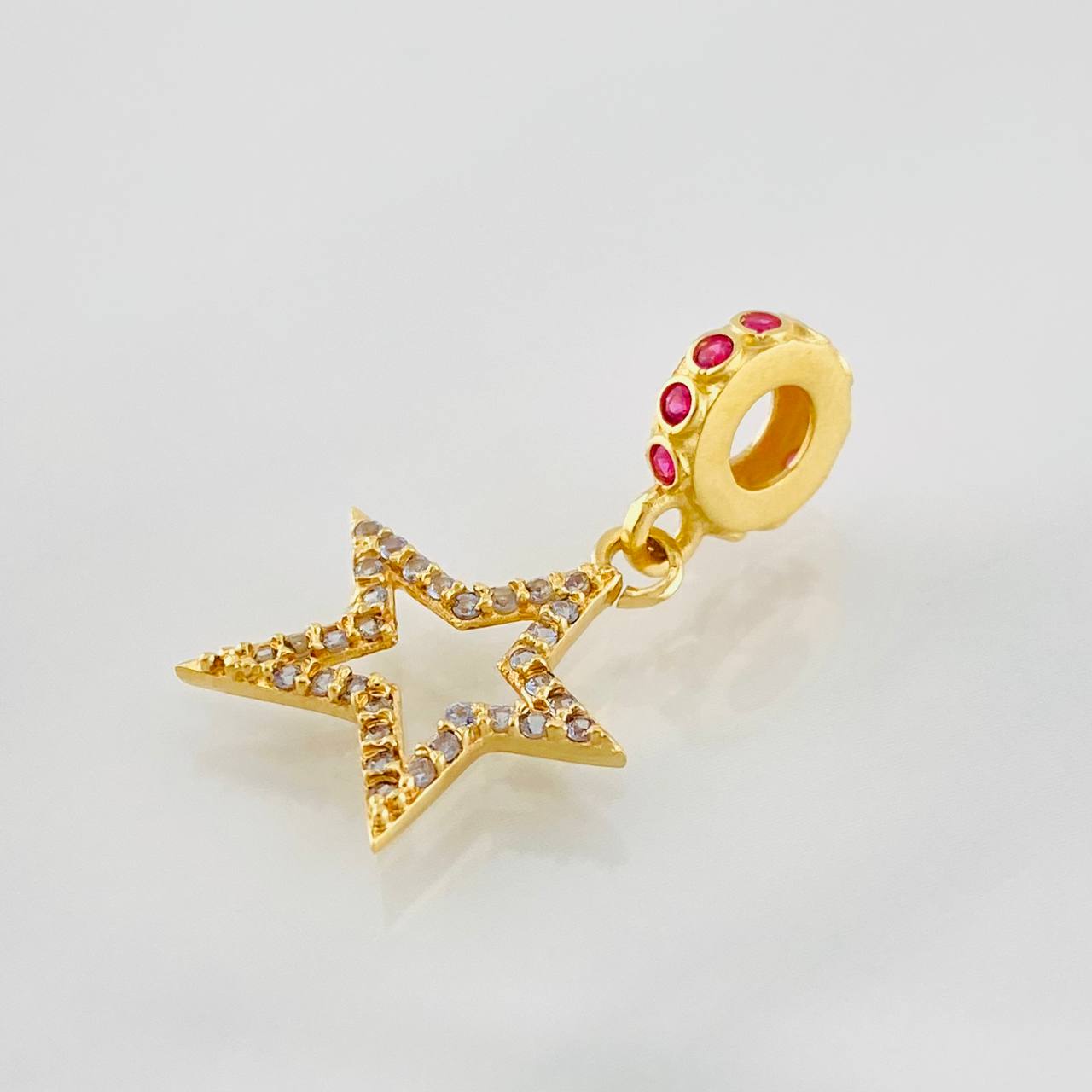 Dije Estrella 1.5g / 2.5cm Oro Amarillo 18K