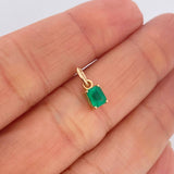 Dije Rectangulo Esmeraldas 60pts 0.5gr / 1.1cm / Oro Amarillo 18K &