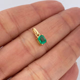 Dije Cuadrado Esmeraldas 60pts 0.5gr / 1.1cm / Oro Amarillo 18K &