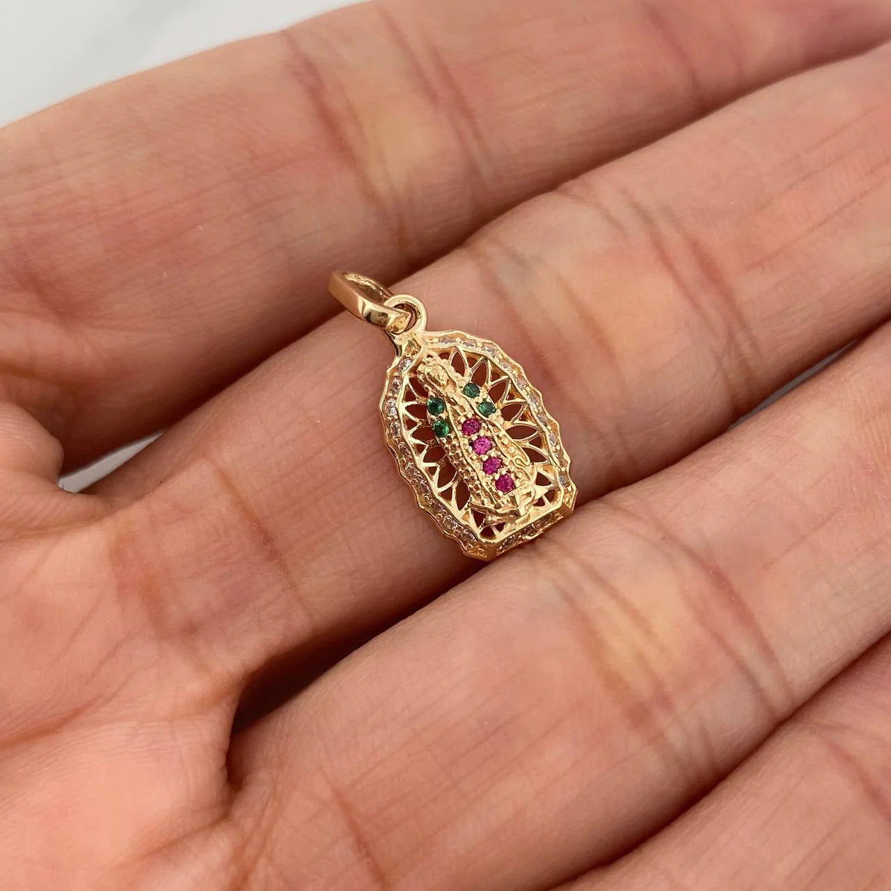 Dije Virgen De Guadalupe 1.3 g / 2 cm Oro Amarillo 18K