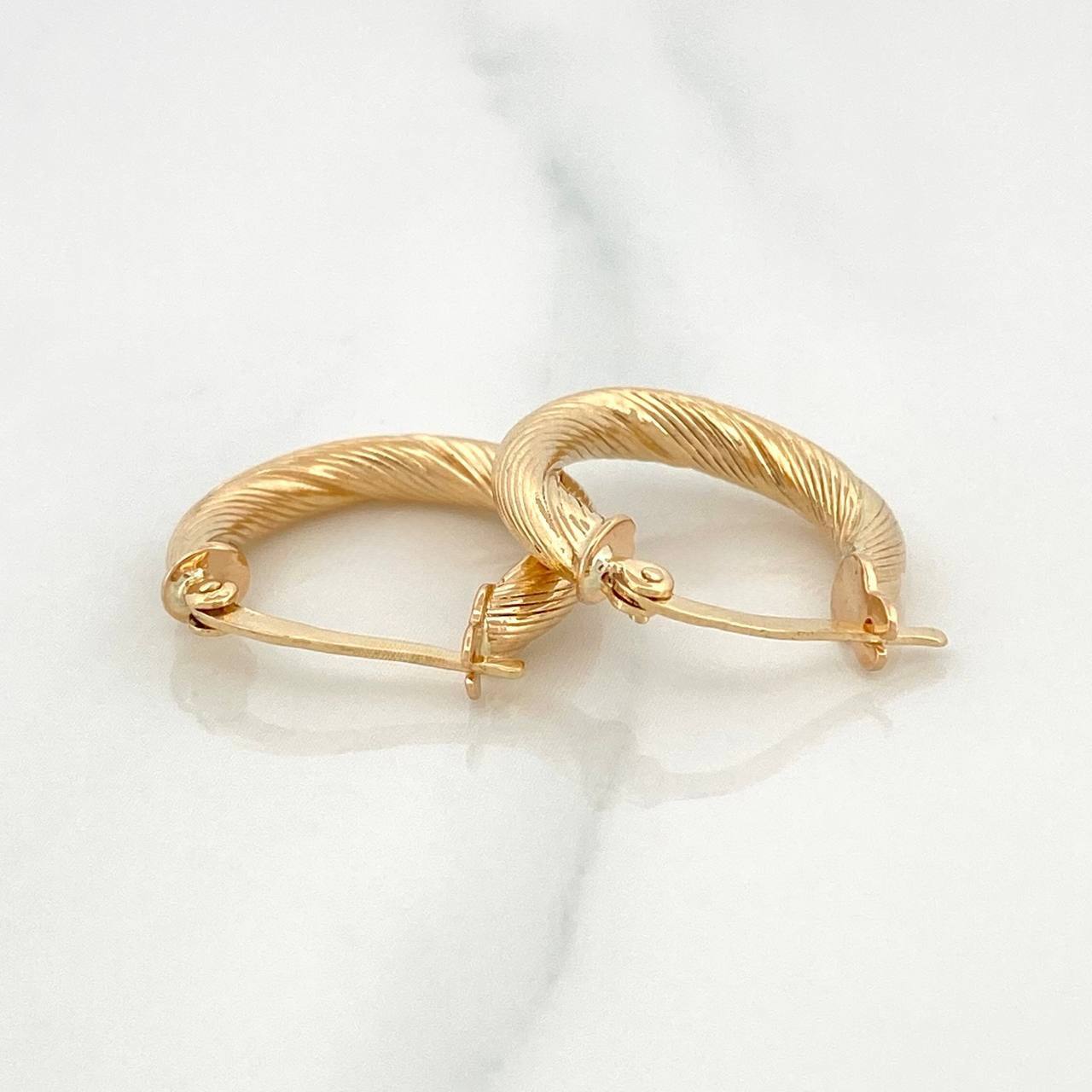 Candongas Mary 2.15 g / 1.8 cm Oro Amarillo 18K