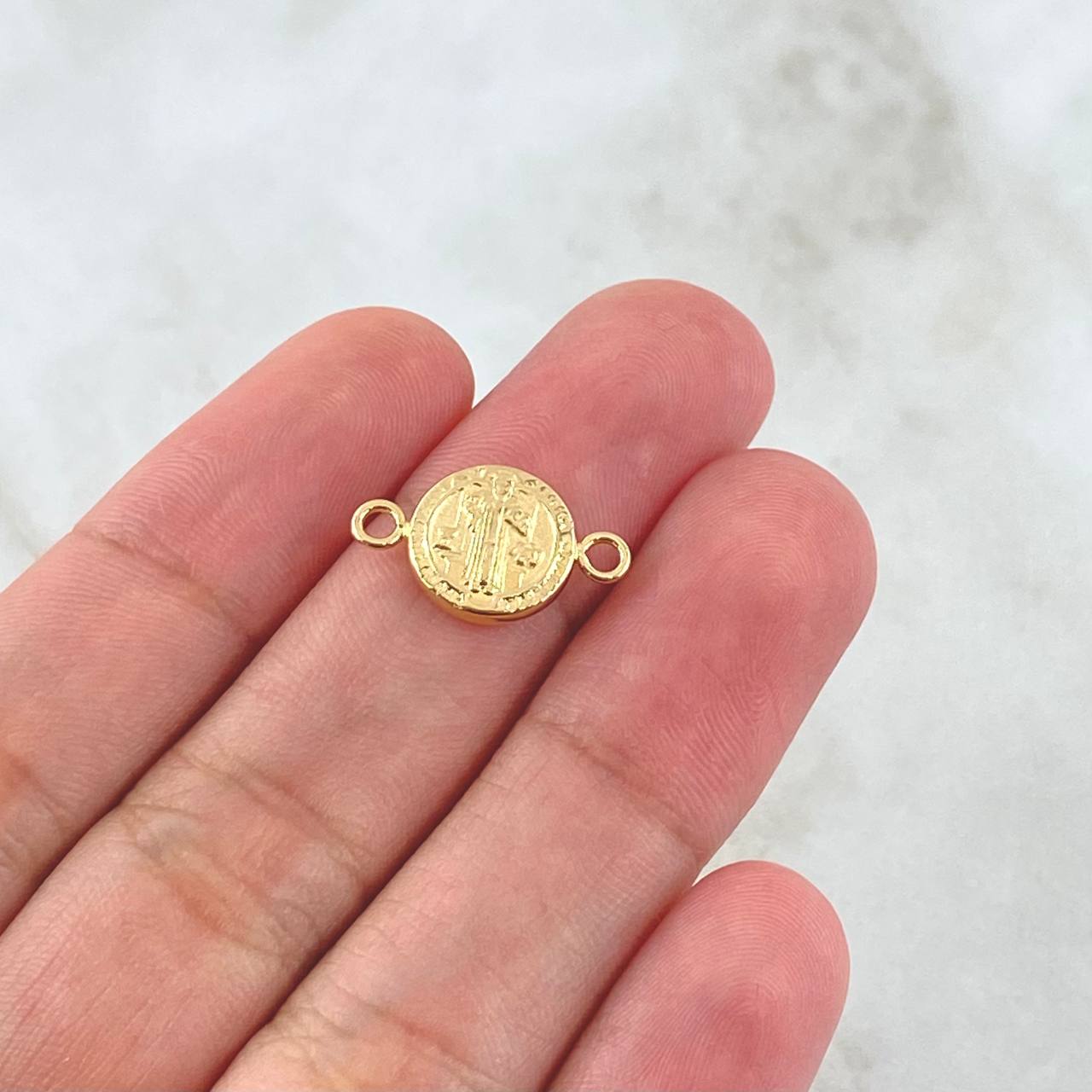 Herraje San Benito 0.6gr / 1.7cm / Mate - Liso - Circular Oro Amarillo 18K *