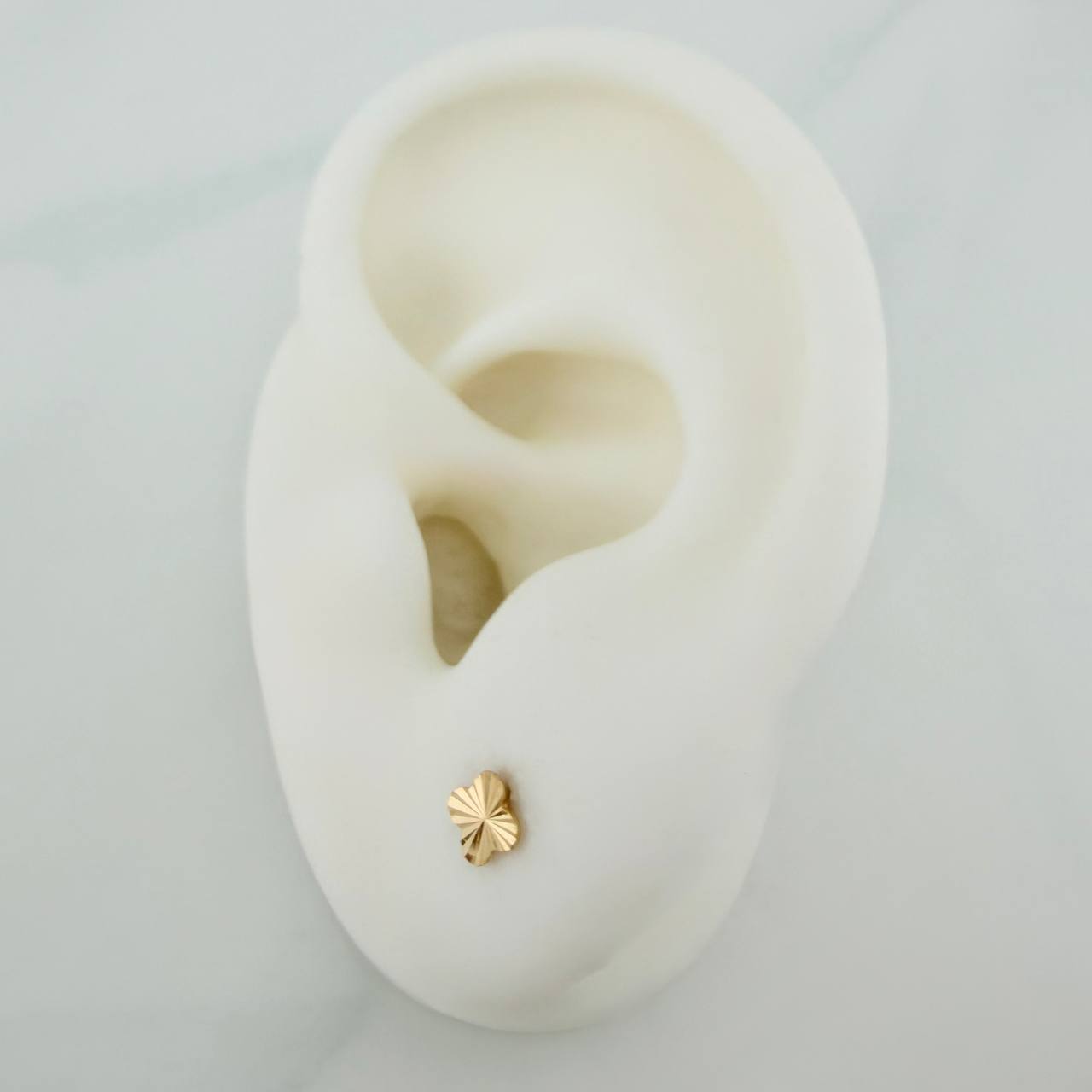Topos Trebol Diamantados 0.55 g / 3.85 mm Oro Amarillo 18K
