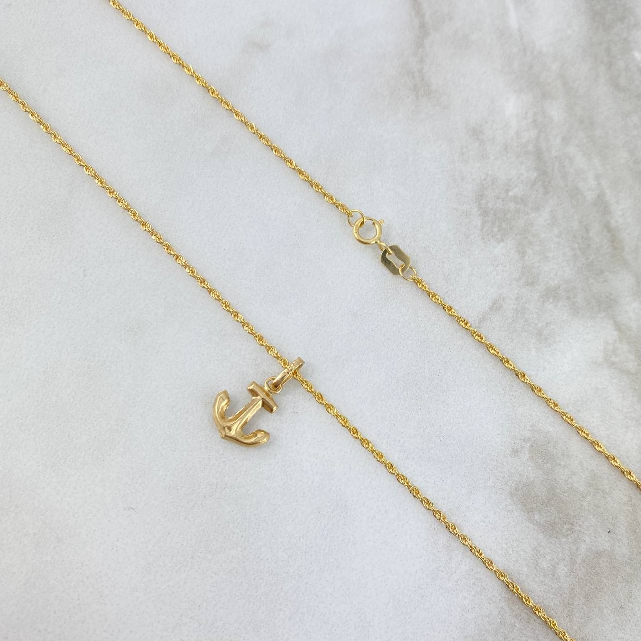 Cadena Lazo 1.1gr / 60cm + Dije Ancla 0.35gr / 1.5cm Oro Amarillo (Oferta)