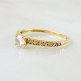 Anillo Solitario Cuatro Garras 1.65gr / T6 1/2 / Oro Amarillo 18K *
