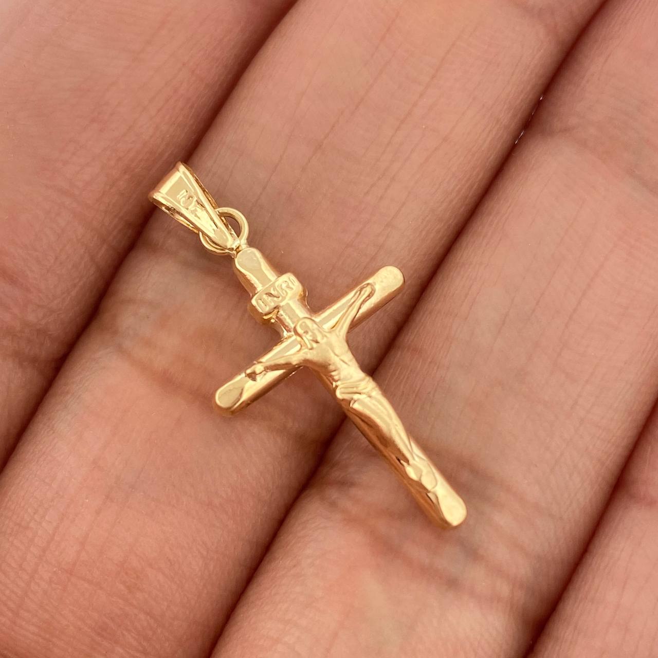 Dije Cruz Cristo 0.7gr / 2.7cm-Oro Amarillo 18K &